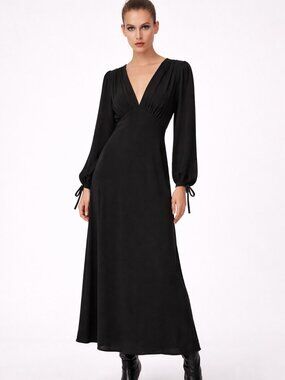 Zara Black Long Sleeve Knit Maxi Dress